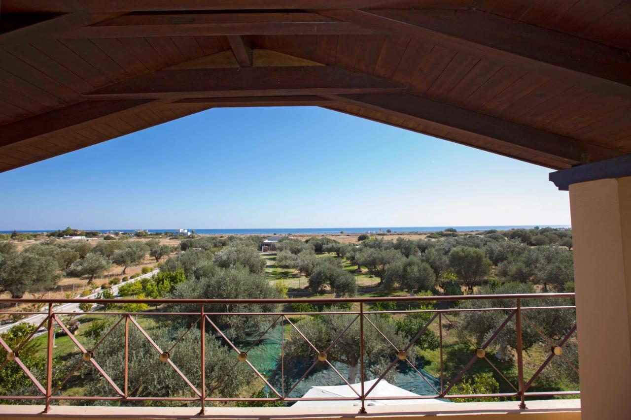 Serenity Sea-view Apartment *