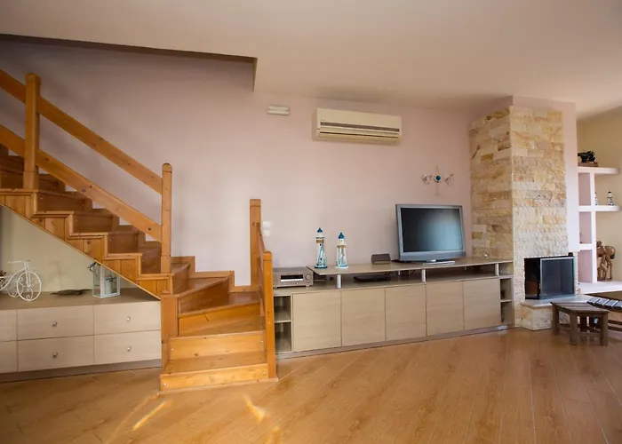 Serenity Sea-View Home
